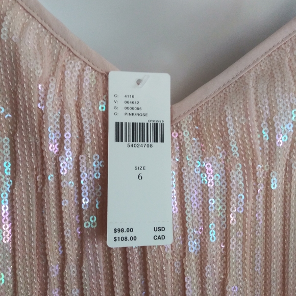 NWT Anthropologie Pink Rose Sequin Top - Picture 3 of 5